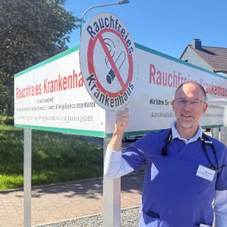 Dr. med. Andreas Kroll, Oberarzt der Medizinischen Klinik II für Hämatologie, Onkologie und Palliativmedizin sowie Internist und Pneumologe an den Asklepios Harzklinik