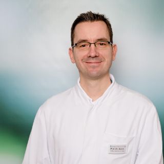 Porträtfoto Prof. Dr. Daniel Briem - Schulterexperte am Asklepios Westklinikum Hamburg Schulterexperte