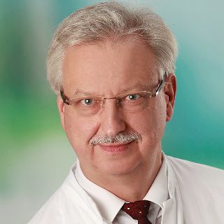 Oberarzt Dr. Dieter Sonntag