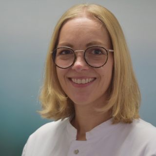 Dr. Julia Roßkopf