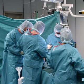 Während einer Operation in Lindenlohe
