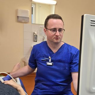 Dr. Helms_Ultraschall