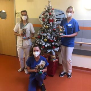 Nikolaus auf Kinderstation