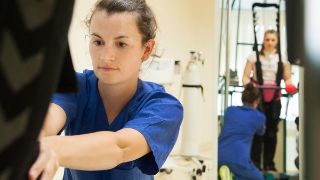 Physiotherapie Stehgeraet