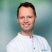 Dr. med. Felix Lesche