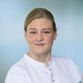 Dr. Larissa Eggers