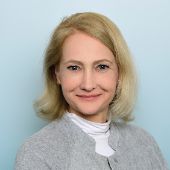 Dr. med. Agnes Brase