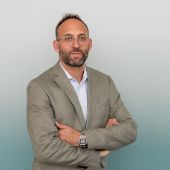 Dr. med. Daniel Illy