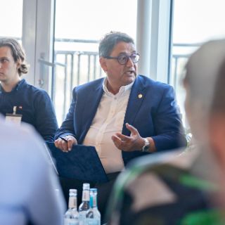 Bild: Podiumsdiskussion: Prof. Dr. Merkely