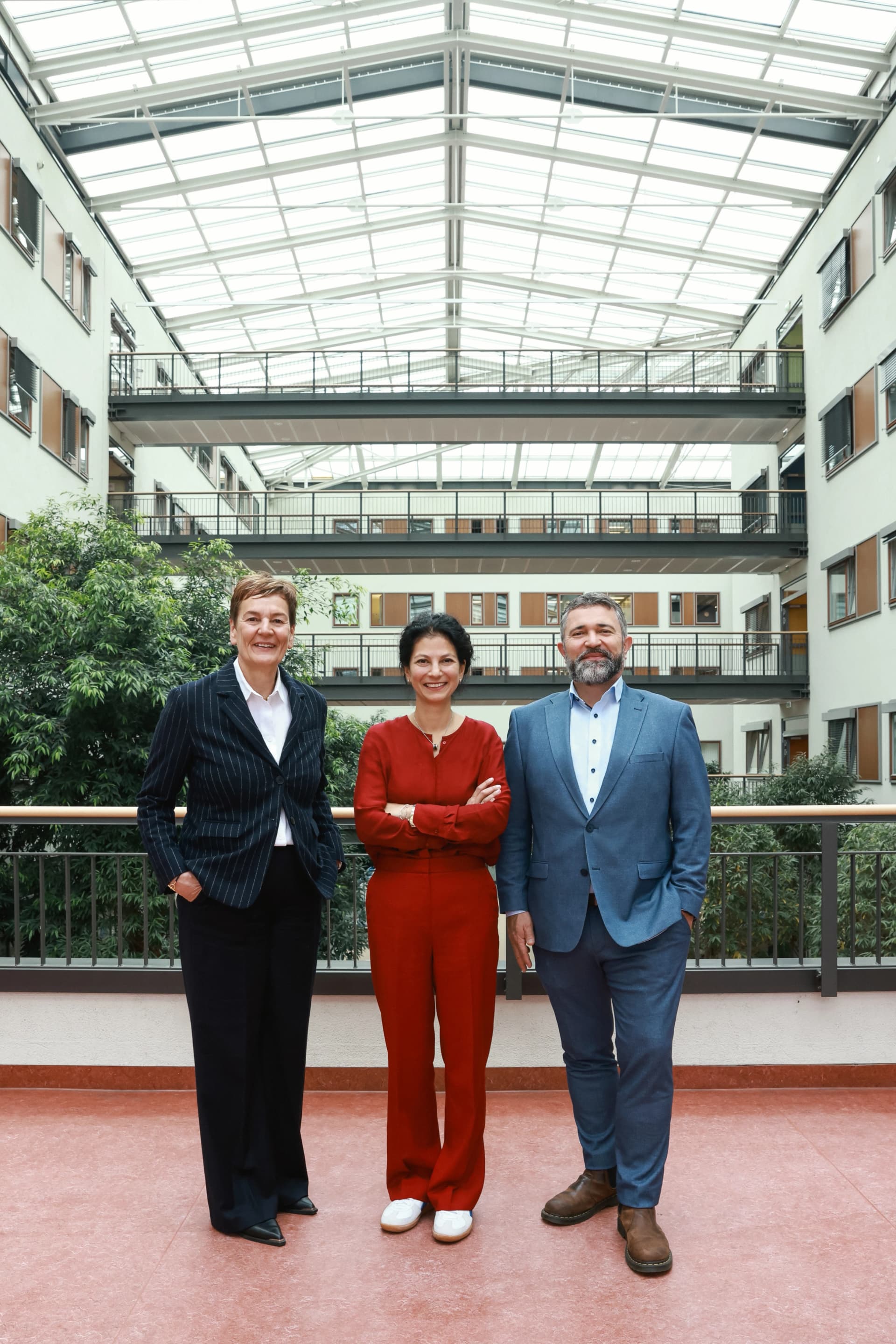 Bild: Foto: (v.l.n.r.) Stefanie Wied, PD Dr. Sara Sheikhzadeh, Oliver Kagerer