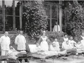 Mitarbeiter und Patienten