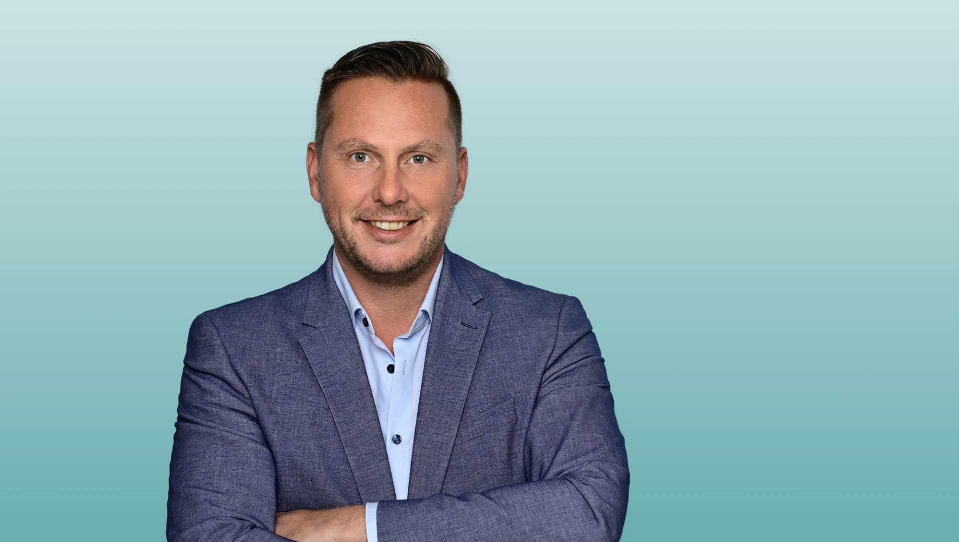Bild: Portraitfoto von Christopher Volk, Geschäftsführer der Asklepios Service Reinigung GmbH