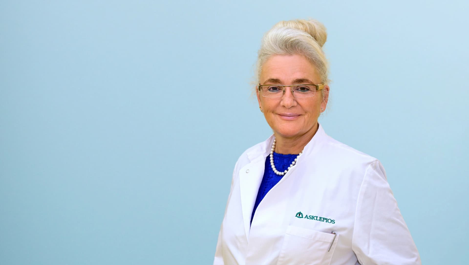 Das Foto zeigt Prof. Dr. Carolin Tonus, Ärztliche Direktorin und Chefärztin der Allgemein- und Viszeralchirurgie
