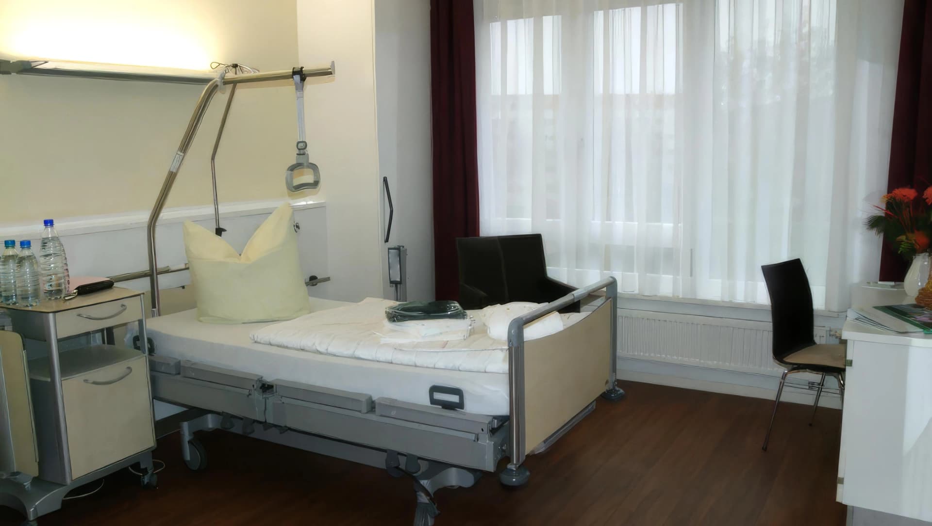 einzelzimmer-bett