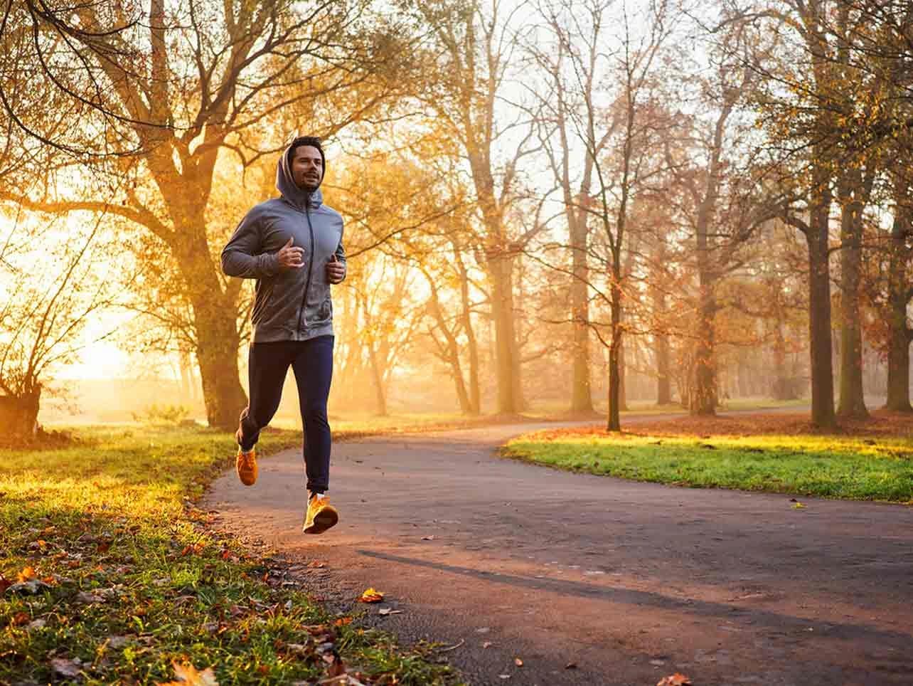 Bils: Mann beim joggen
