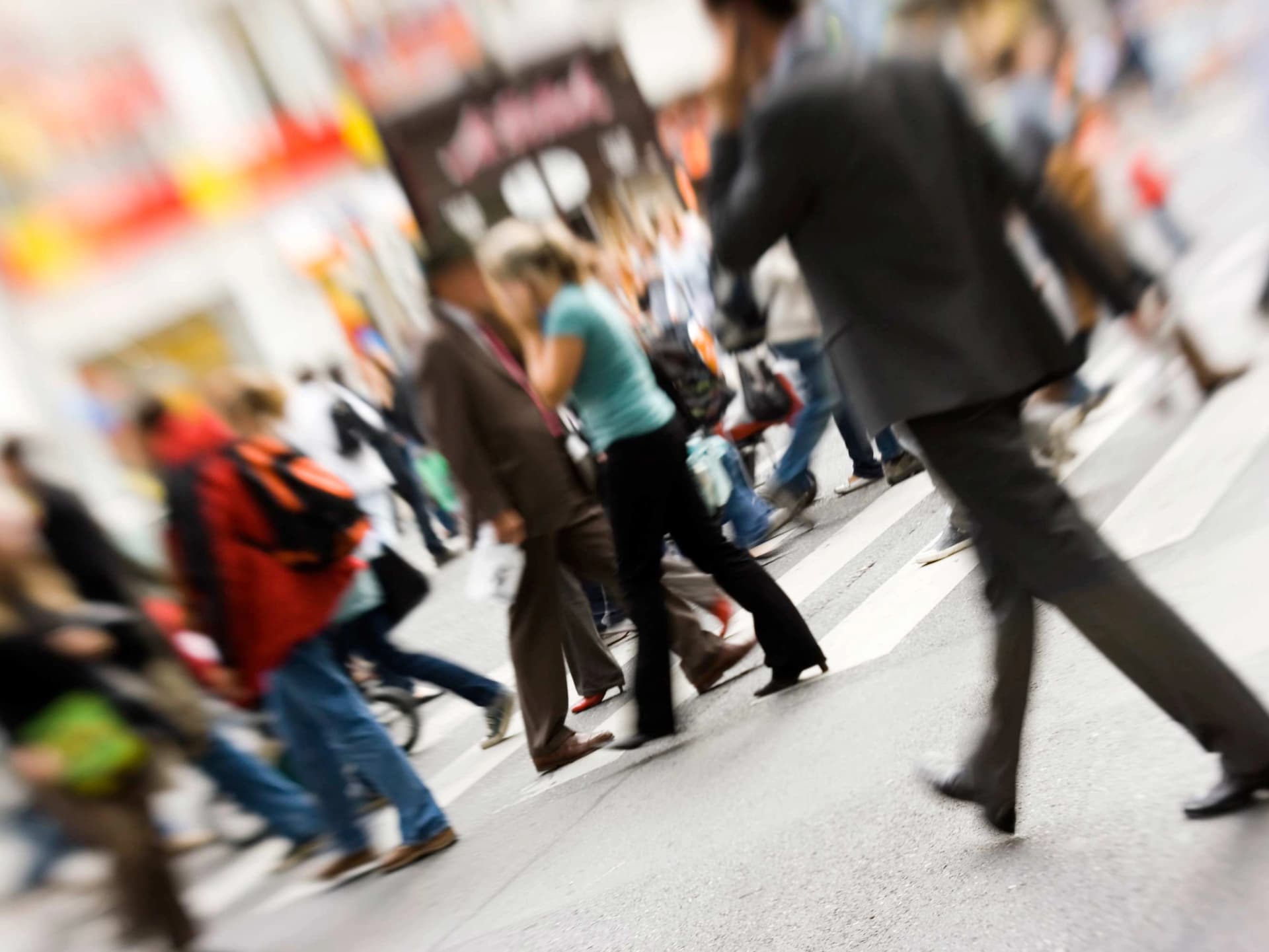 Bild: Menschen auf der Straße