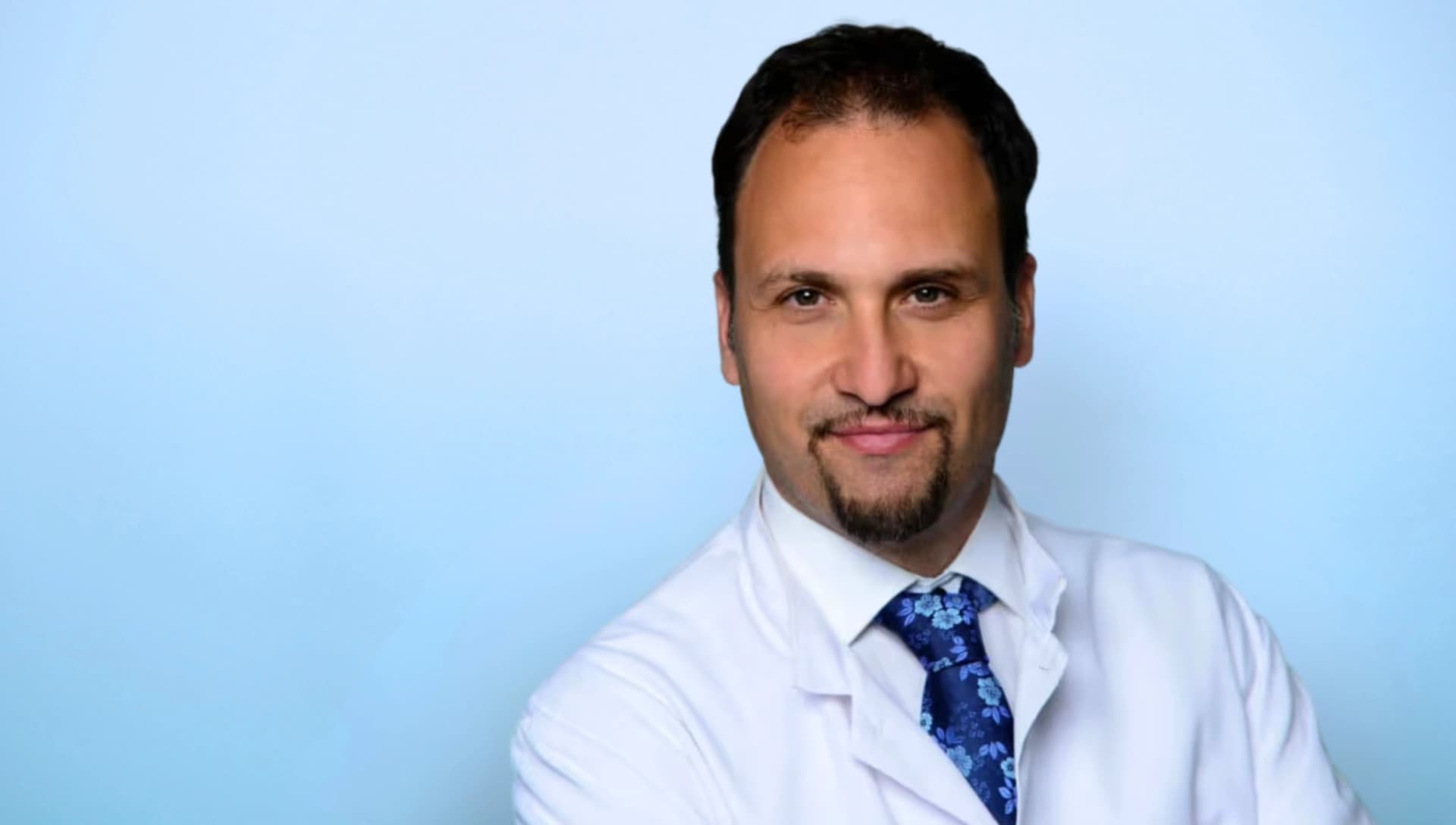 Bild: PD Dr. Marwan Youssef, Chefarzt Klinik für Gefäßchirurgie und Endovaskuläre Chirurgie, Asklepios Klinik Nord – Heidberg