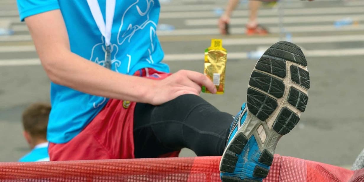 Bild: Sportler mit Sportlernahrung