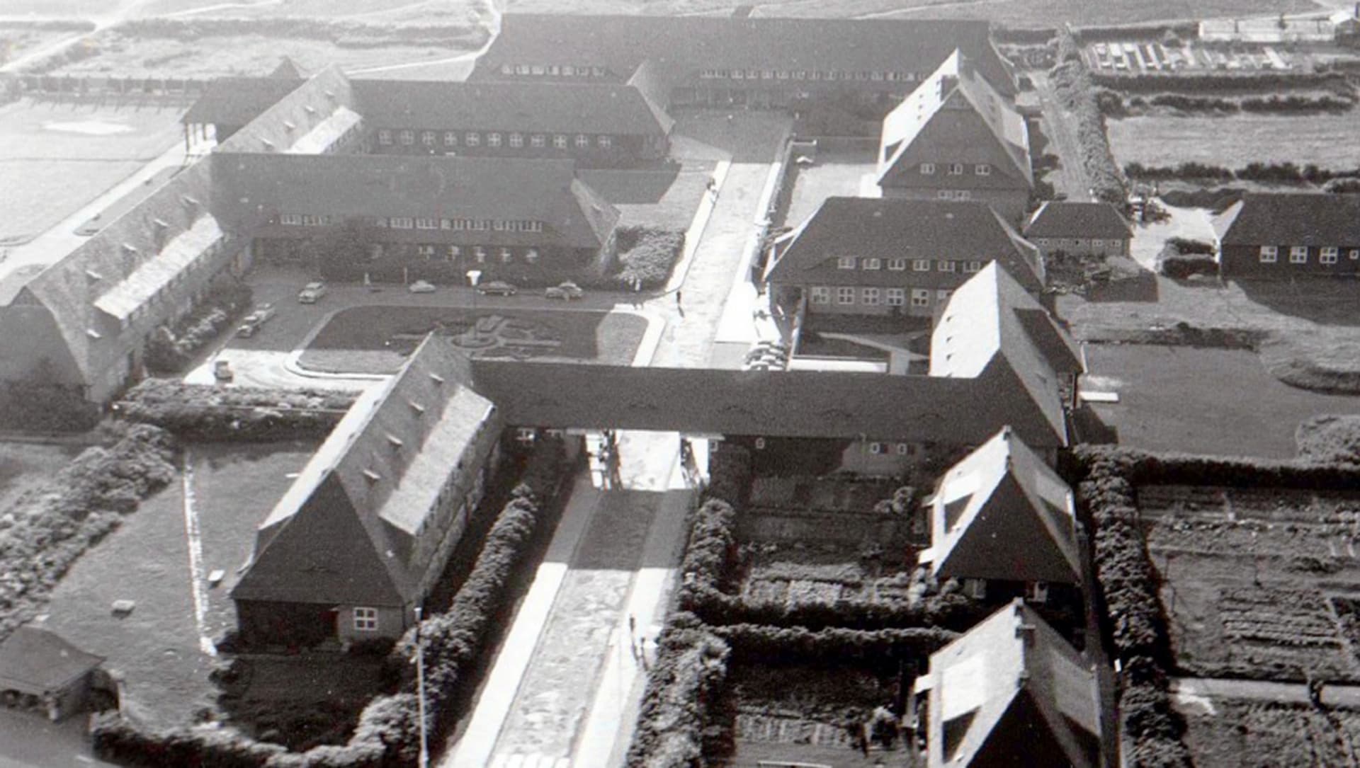 Luftbild des Geländes der Nordseeklinik aus den 1950-er Jahren