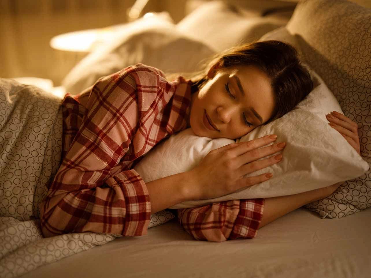 Bild: Frau im Bett