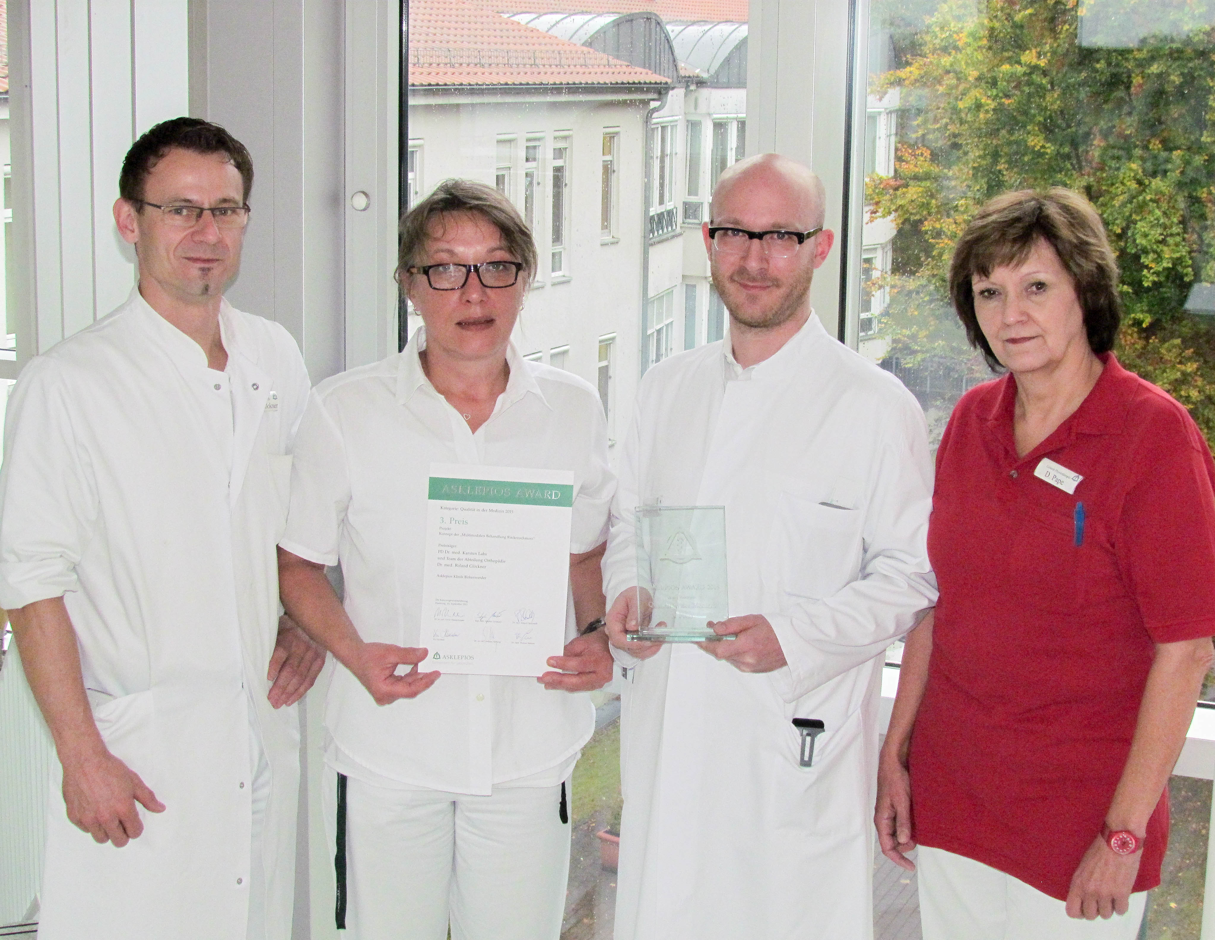 Asklepios Award 2015 - Konzept „Multimodalen Behandlung Rückenschmerz“ Asklepios Award 2015 - Konzept „Multimodalen Behandlung Rückenschmerz“