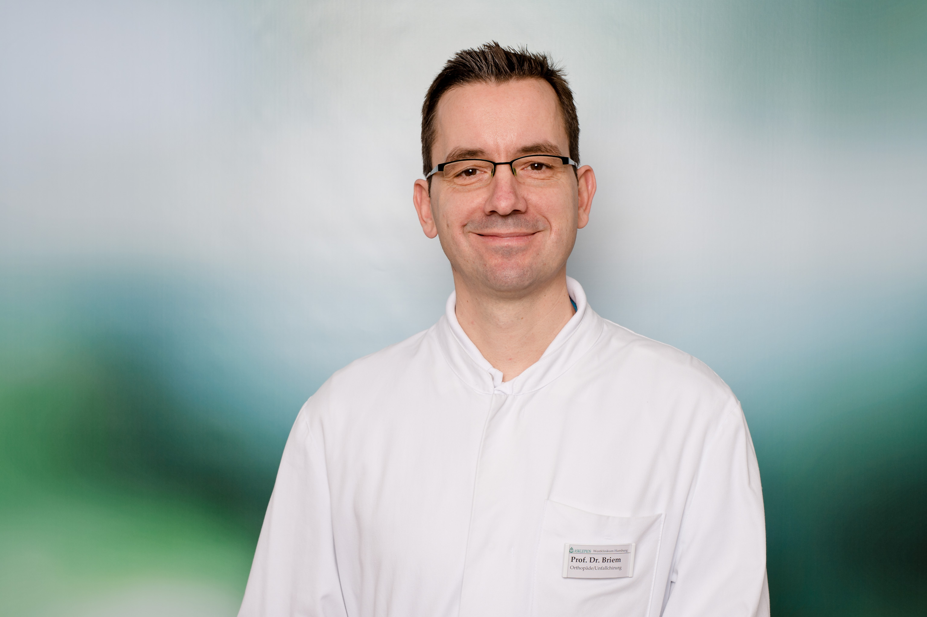 Prof. Dr. Daniel Briem - Asklepios Westklinikum Hamburg Schulterexperte Porträtfoto Prof. Dr. Daniel Briem - Schulterexperte am Asklepios Westklinikum Hamburg Schulterexperte