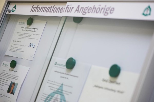 info-tafel-angehörige Bild Informationen für Angehörige