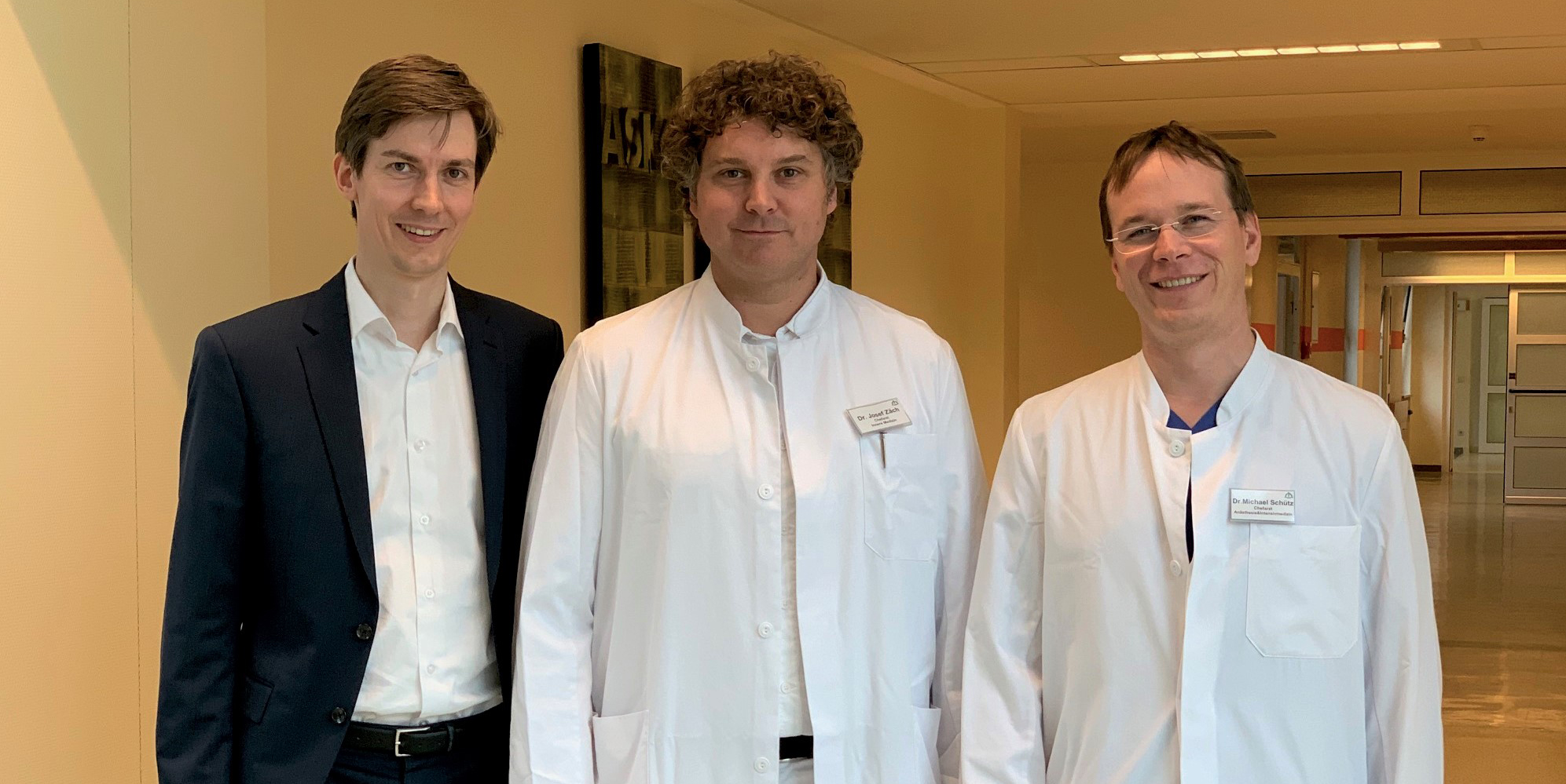 Aerztlicher_Direktor_Zaech Dr. Michael Schütz, Dr. Josef Zäch und Felix Rauschek.