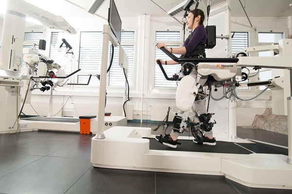 Gangtraining mit dem Exoskelett lokomat