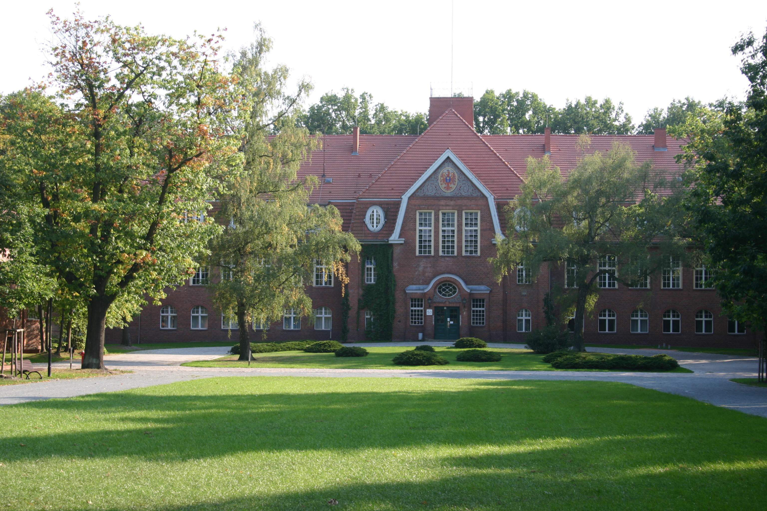 Aussenansicht Fachklinikum Brandenburg Bild: Aussenansicht Fachklinikum Brandenburg