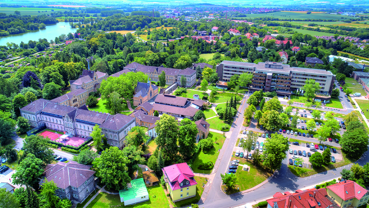 Unser Klinikum von oben Bild: Luftaufnahme des Asklepios Fachklinikums Göttingen