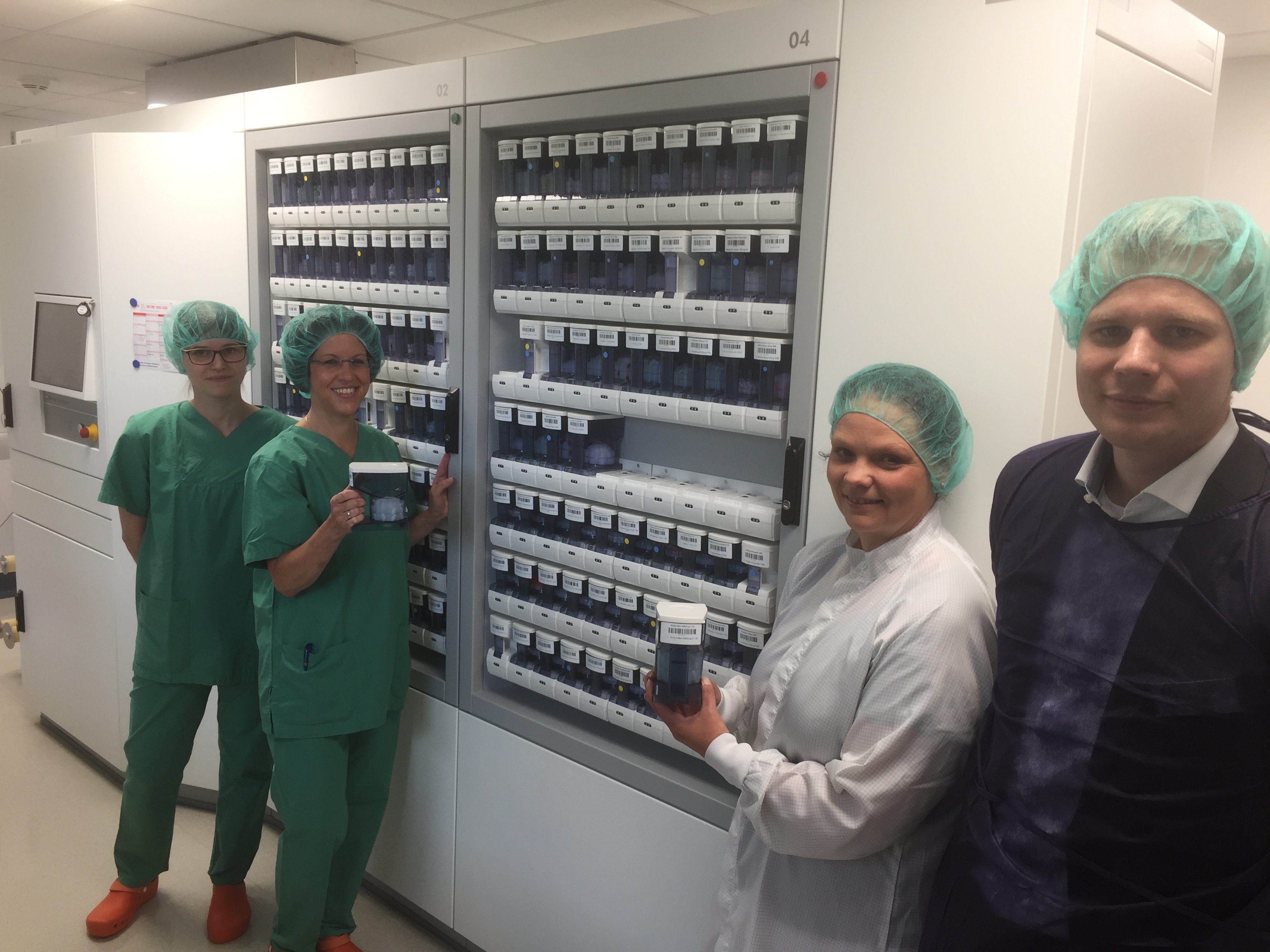 Medien-Rundgang Medikamente-Automat „Unit Dose“ BILD