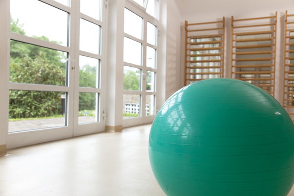 Innenansicht unserer Therapiehalle pezziball