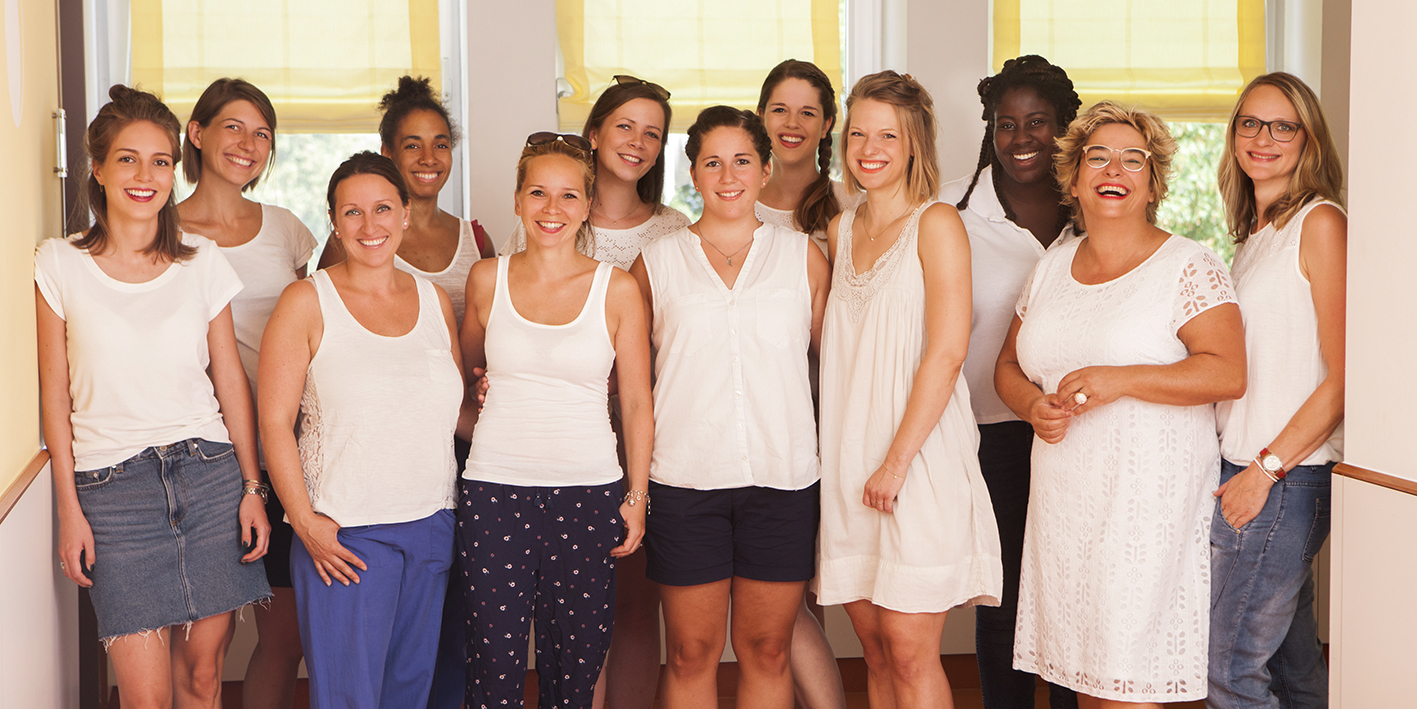 Teambild Hebammen Unser Hebammen-Team