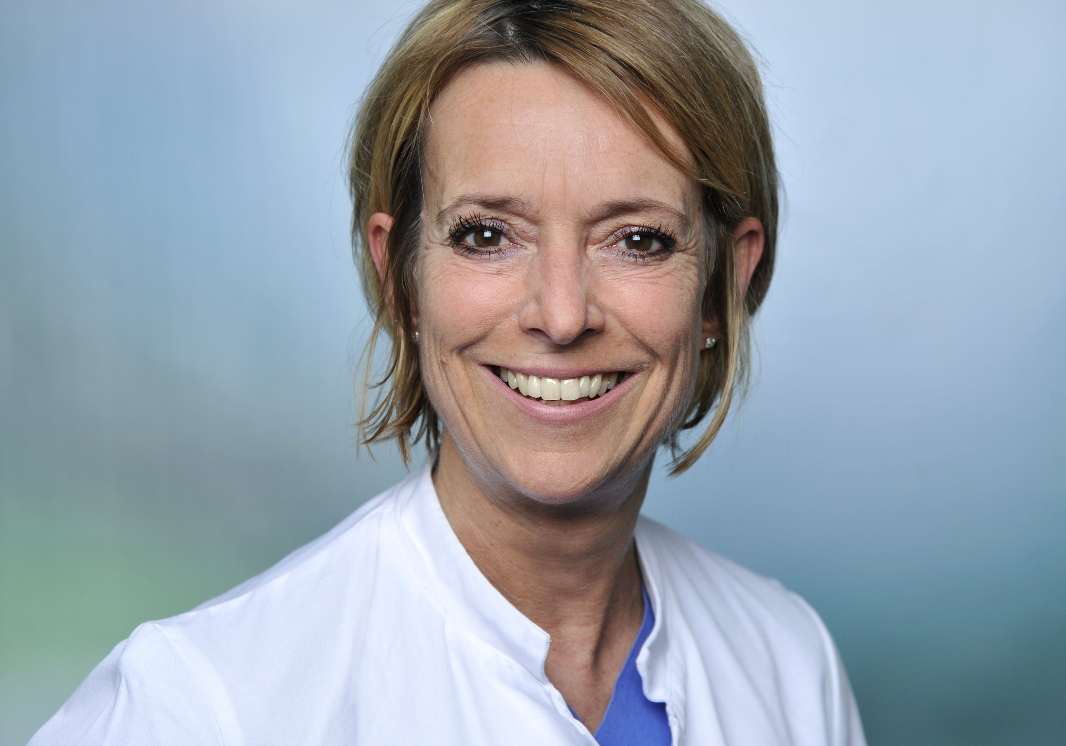 Dr. Britta Goldmann Dr. Britta Goldmann