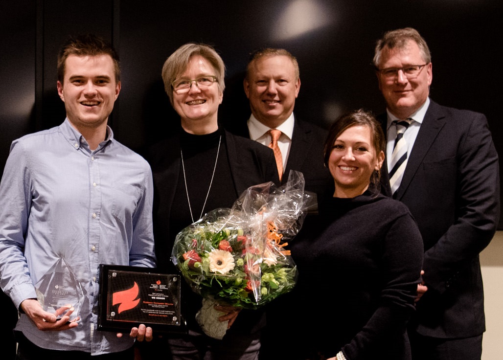 Prof. Moecke posthum ausgezeichnet Prof. Moecke posthum ausgezeichnet