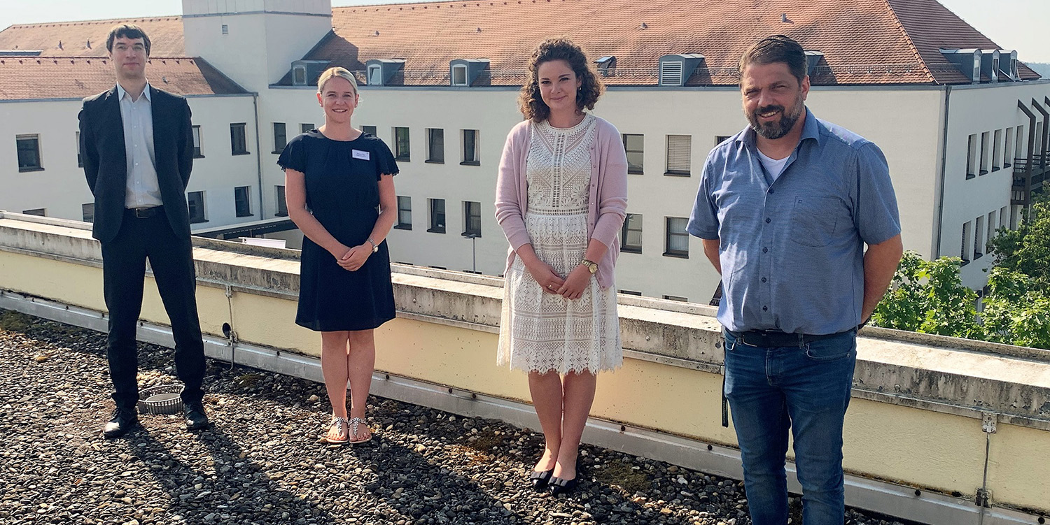 Tina Fau verstärkt das Führungsteam des Pflegedienstes Geschäftsführer Andreas Neumann, Tina Fau, Klinikmanagerin Jana Humrich und Pflegedienstleiter Steffen König