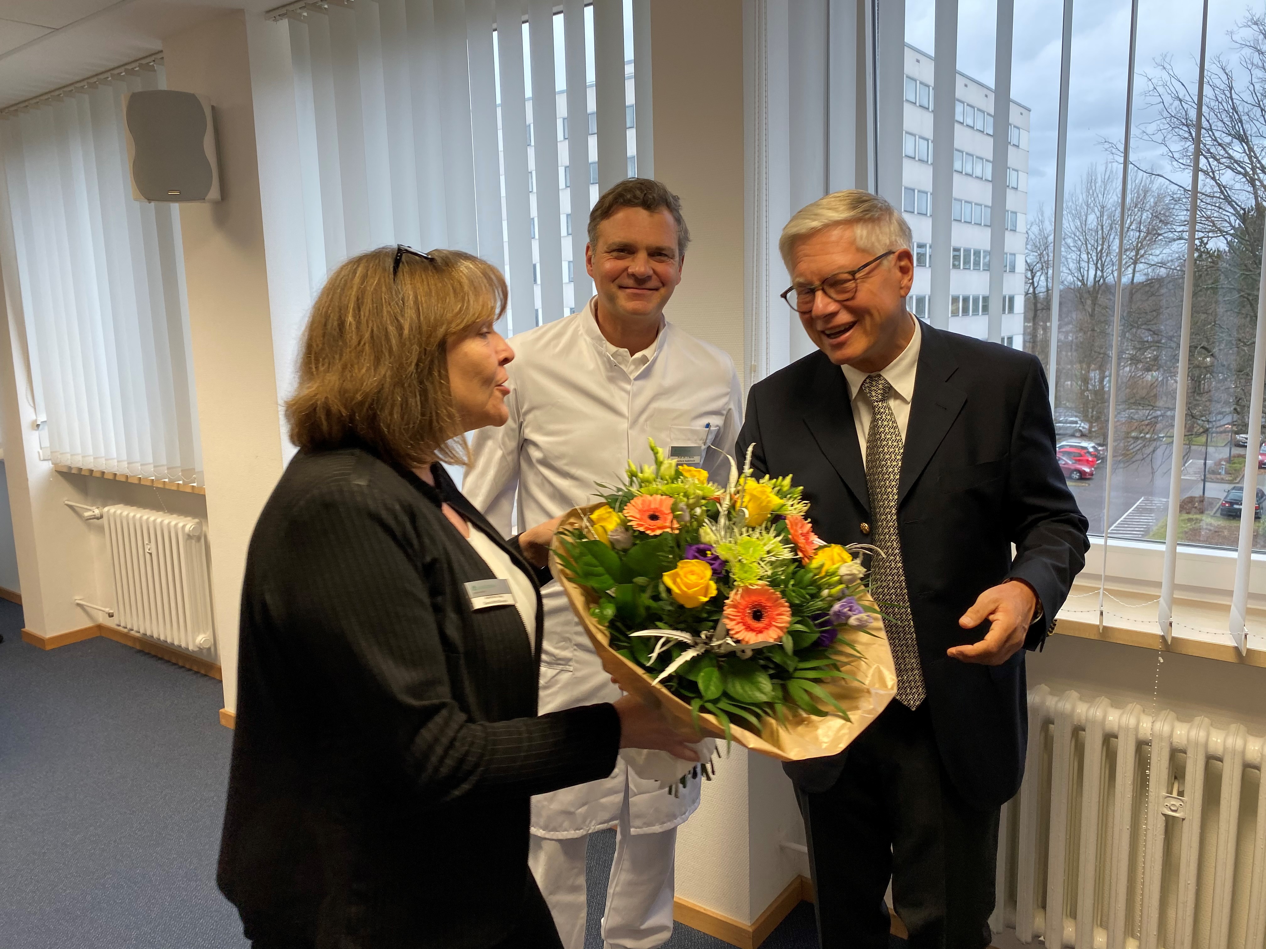 Dr.SchmdtchenAbsxchied1 Bild