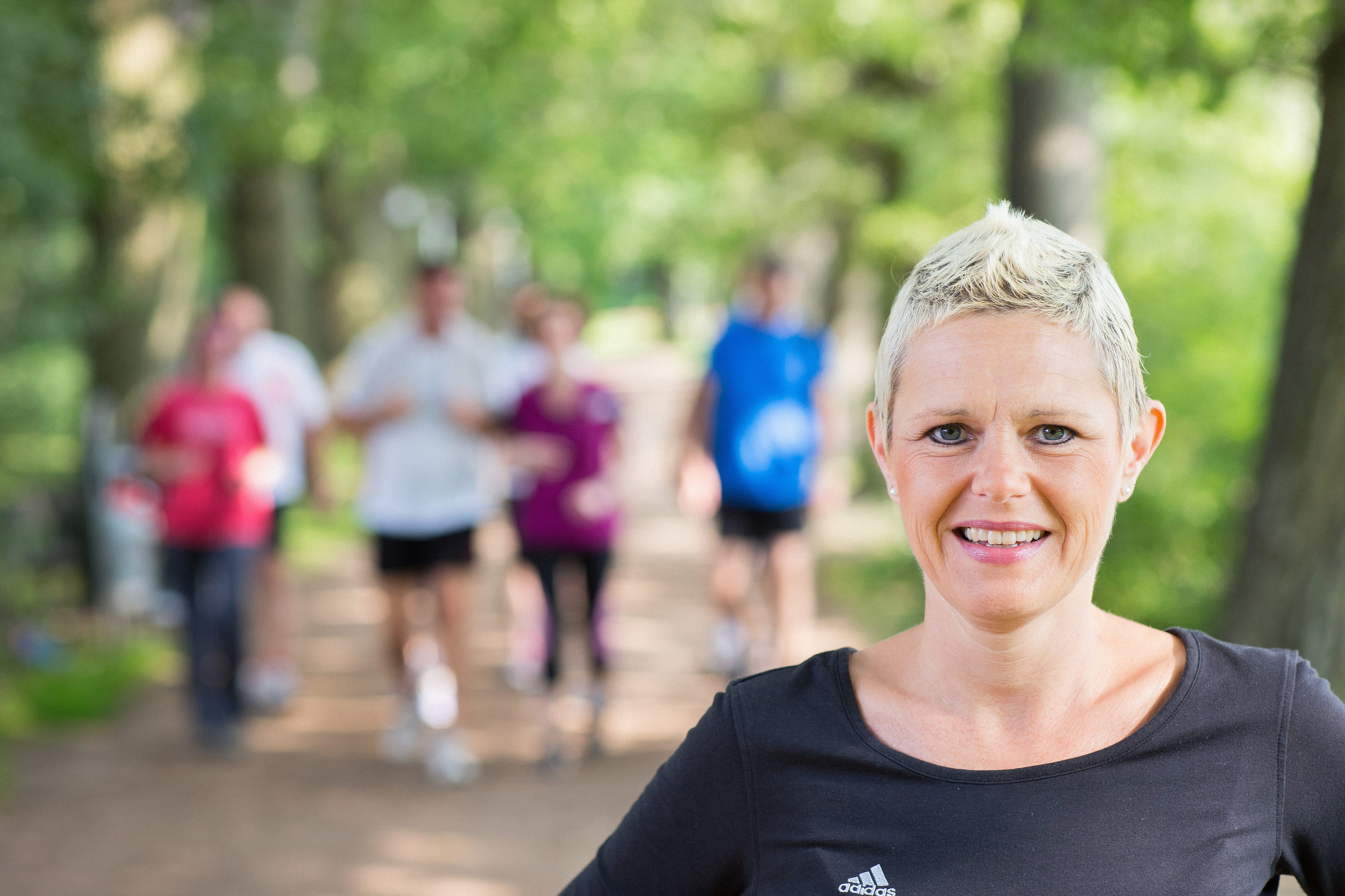 Nordic Walking Frau Endometriose