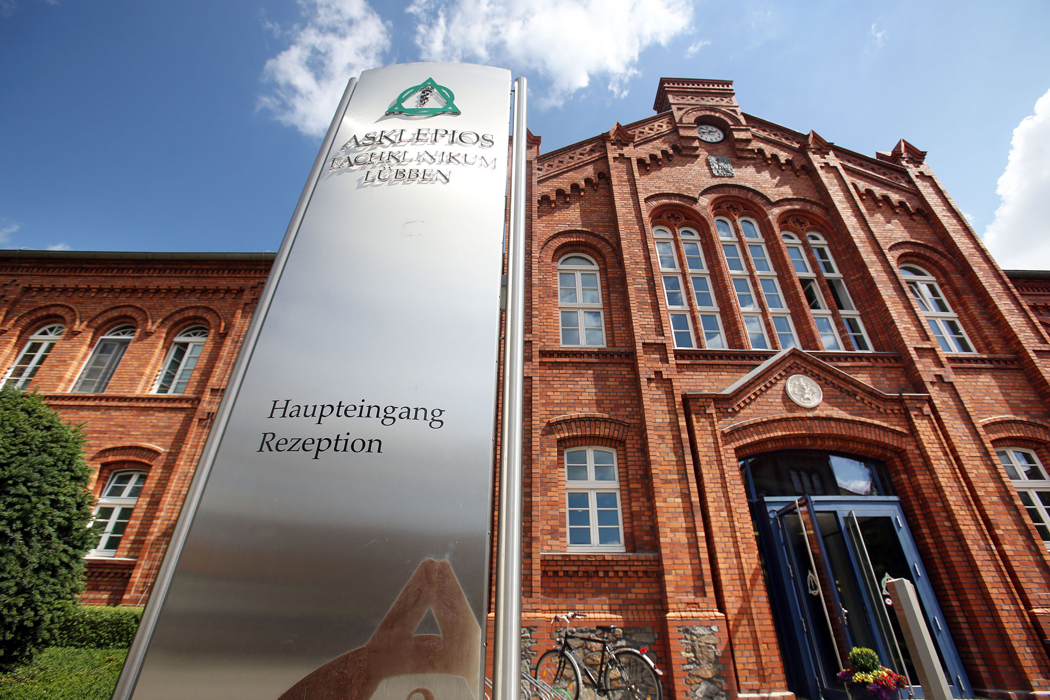 Haupteingang Haupteingang
