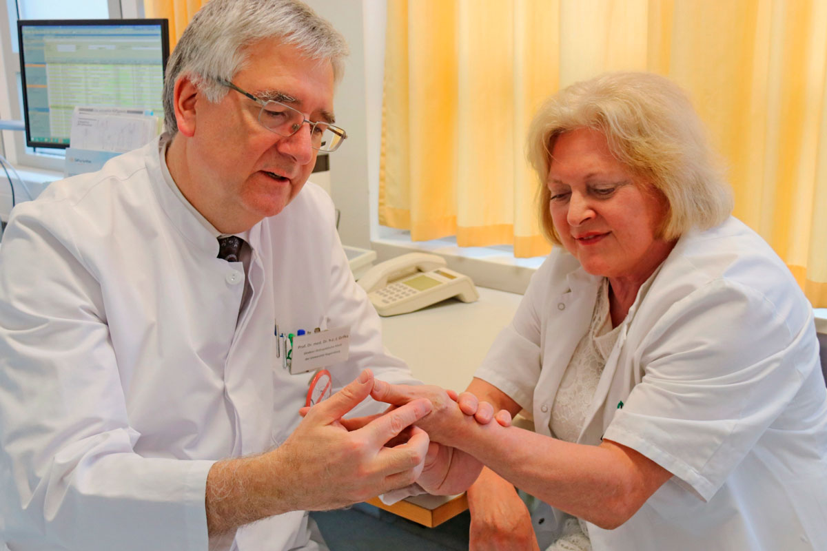 Dr. Eisenmann-Klein mit Prof. Grifka Dr. Eisenmann-Klein mit Prof. Grifka