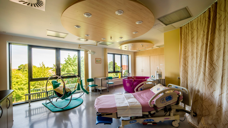 Kreissaal in der Geburtsklinik vom Asklepios Klinikum Uckermark in Schwedt Kreissaal in der Geburtsklinik vom Asklepios Klinikum Uckermark in Schwedt