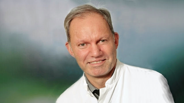Chefarzt Prf. Dr. med Hans Ulrich Kreider-Stempfle Chefarzt Prf. Dr. med Hans Ulrich Kreider-Stempfle