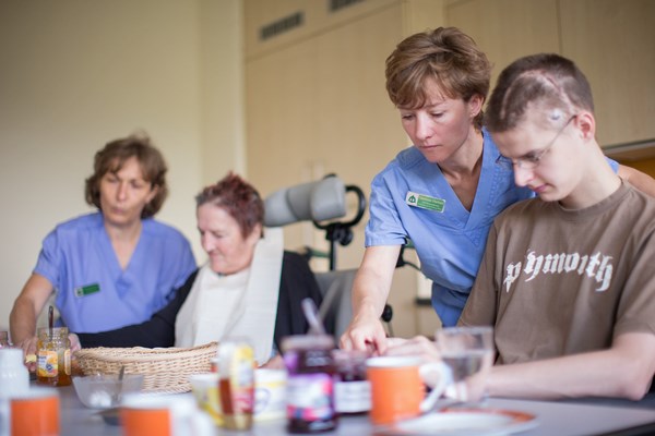 Frühstücksgruppe Alltagsorientiertes Training - Frühstücksgruppe