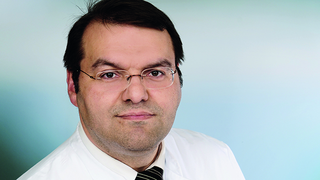 Chefarzt ist ein gefragter Experte PD Dr. Konstantinos Kafchitsas