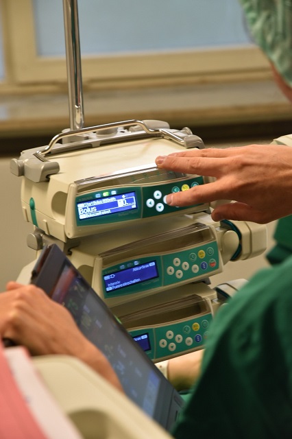 Simulations-OP Perfusoren Perfusoren werden bedient