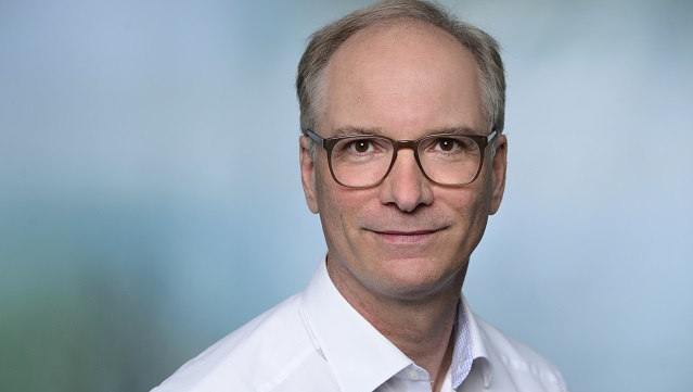 Radiologie Prof. Dr. Bruening Foto: Portrait Chefarzt Radiologie Prof. Dr. Bruening