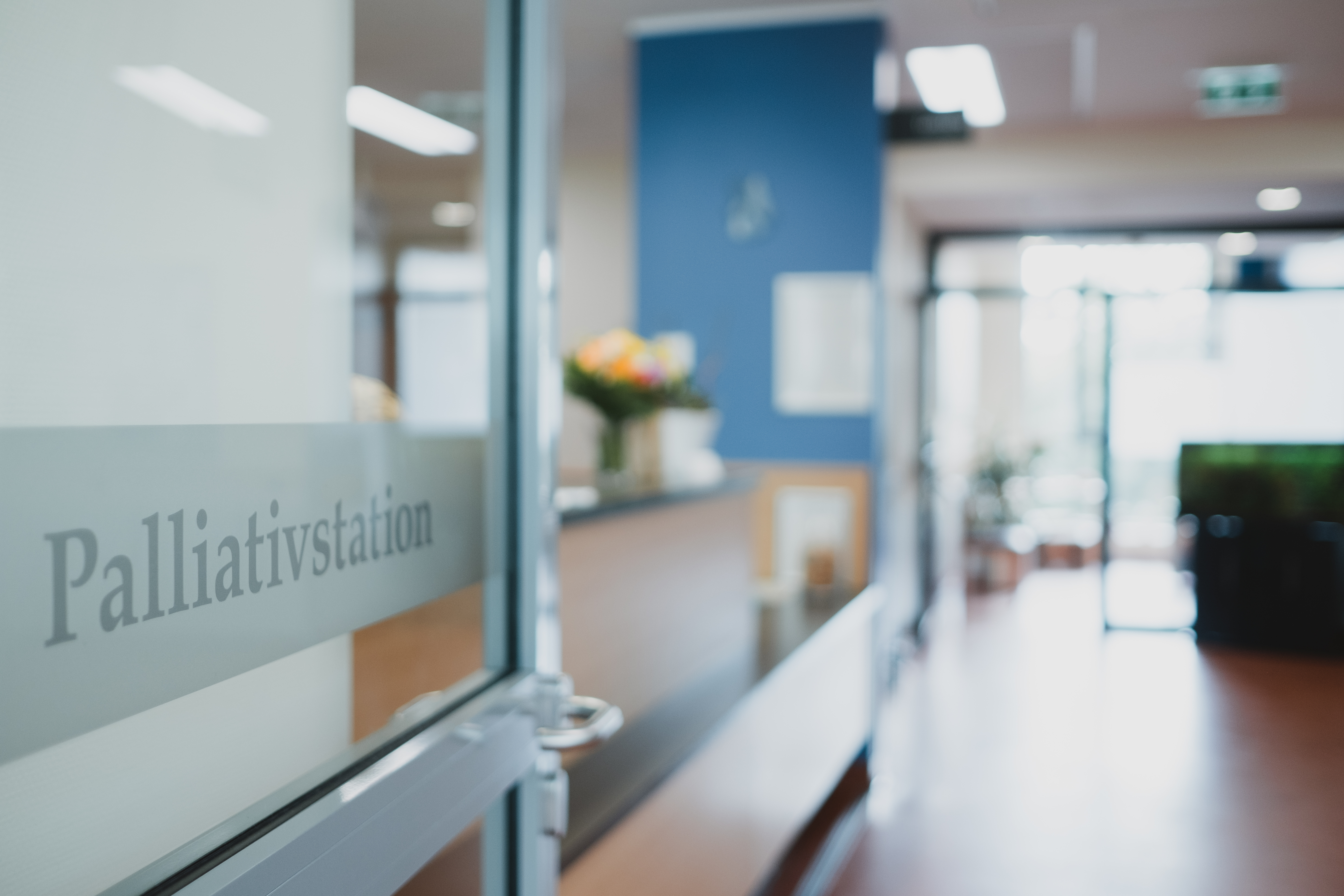 Palliativstation Eingang Eingangstür zur Palliativstation