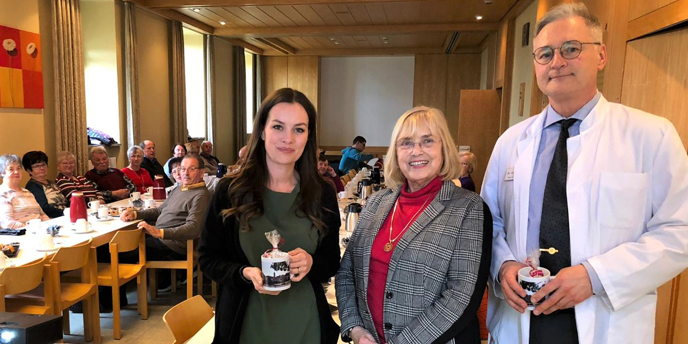 Kathrin Hofstetter, Brigitte Hecht und Dr. Gary Haller. Kathrin Hofstetter, Brigitte Hecht und Dr. Gary Haller.